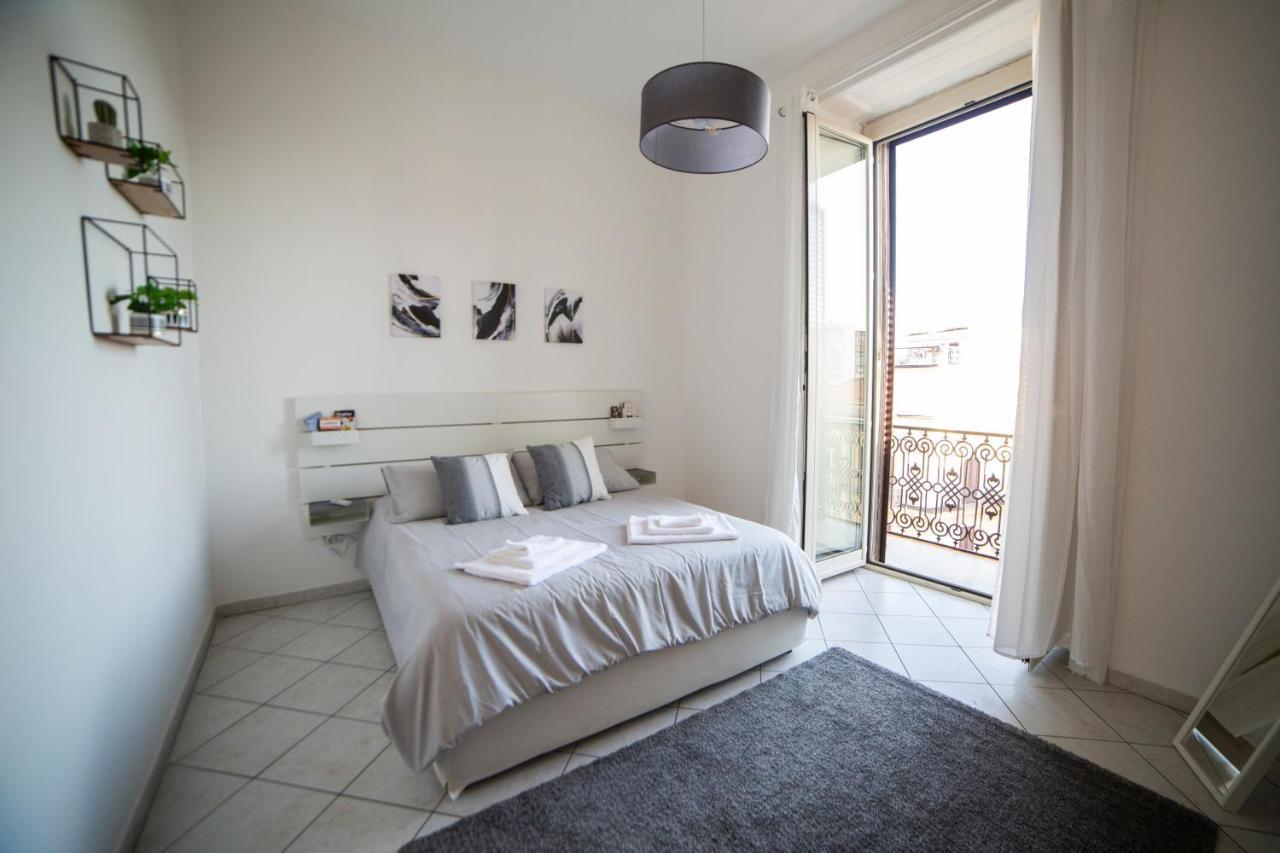 Appartement Bnb Al Centro E Meglio, Napoli Extérieur photo