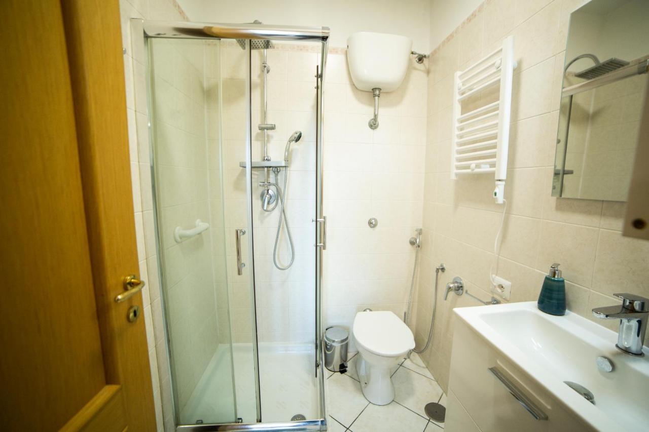 Appartement Bnb Al Centro E Meglio, Napoli Extérieur photo