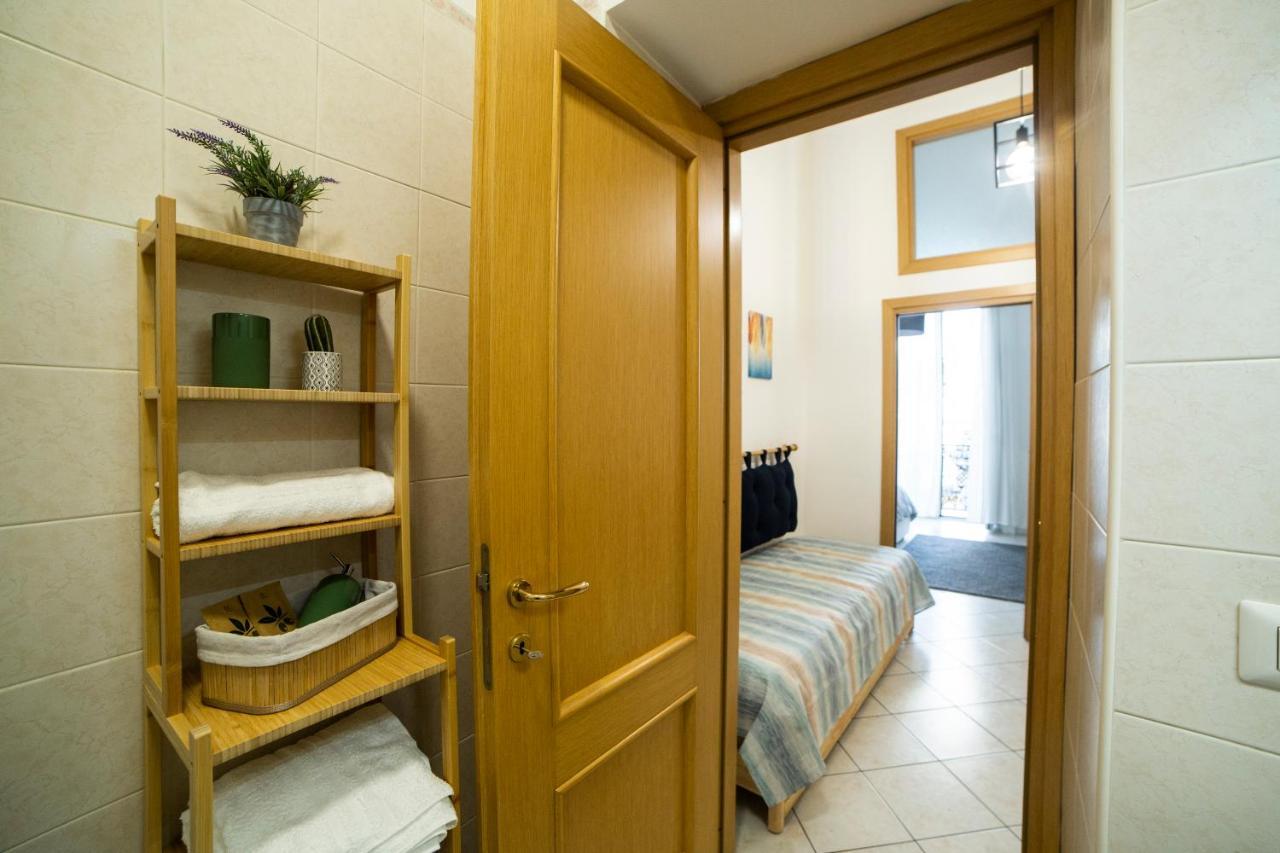 Appartement Bnb Al Centro E Meglio, Napoli Extérieur photo