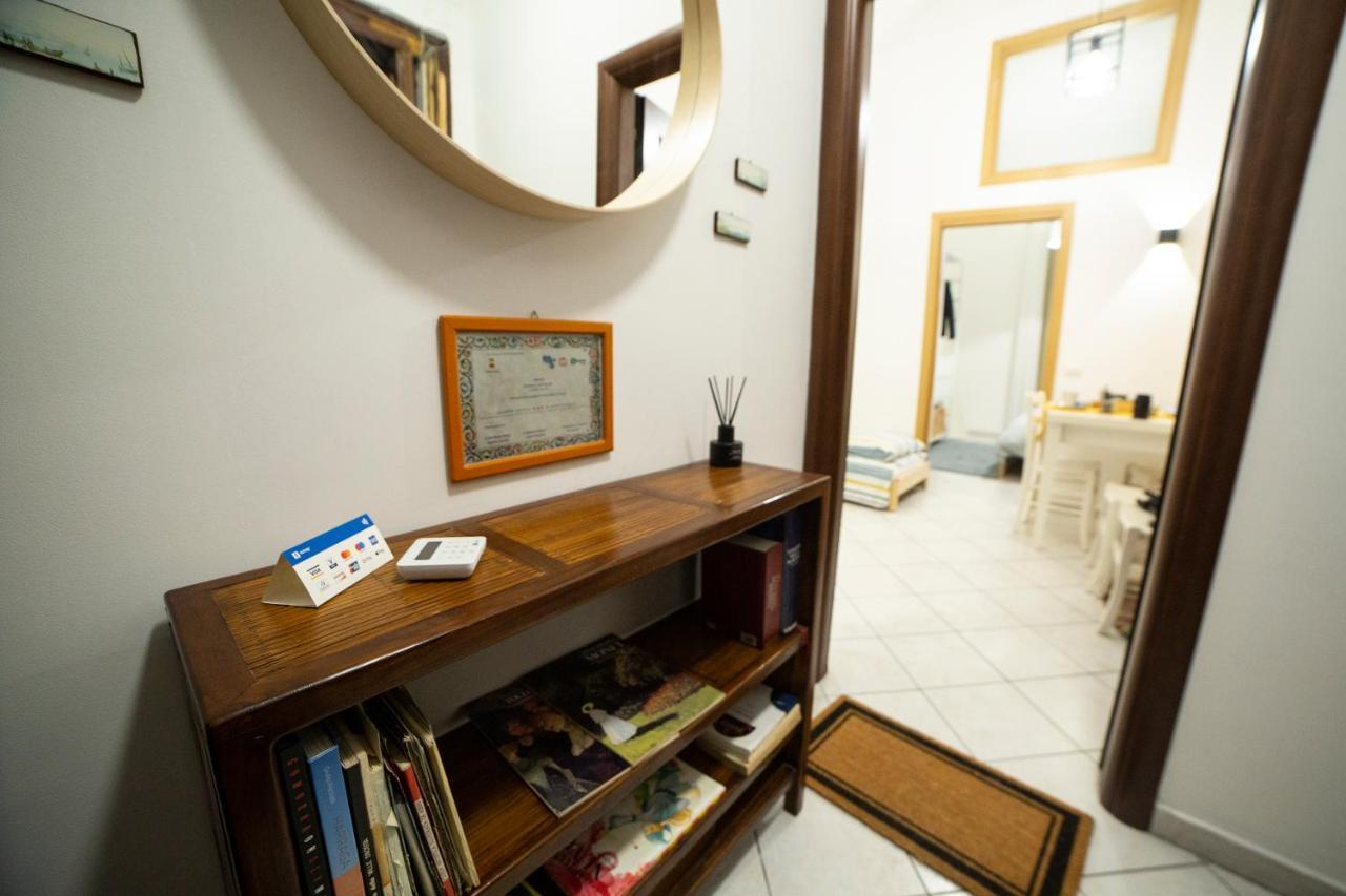 Appartement Bnb Al Centro E Meglio, Napoli Extérieur photo